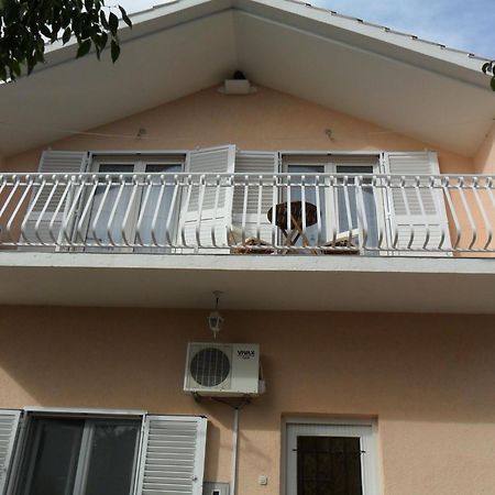 Apartmani Luka & Iva Šibenik Exteriör bild
