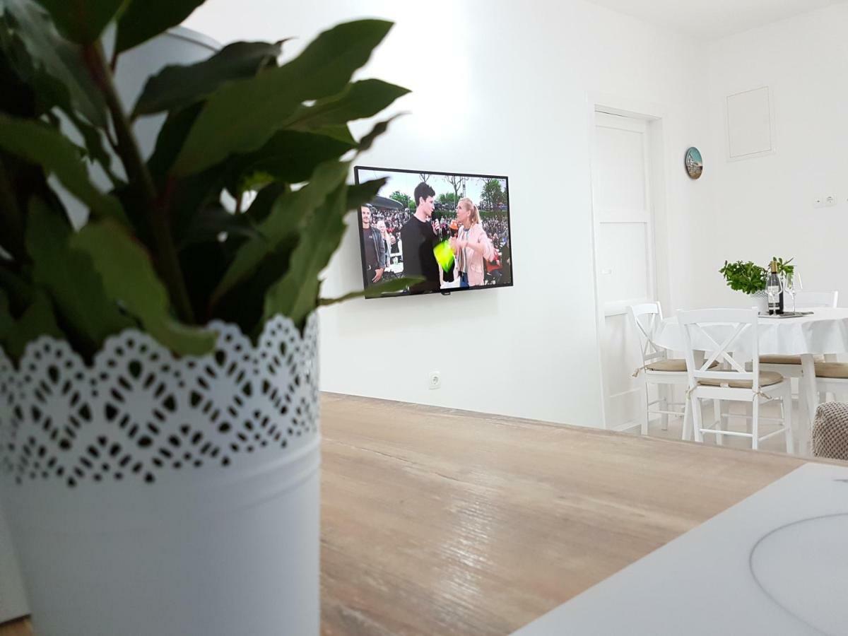 Apartmani Luka & Iva Šibenik Exteriör bild